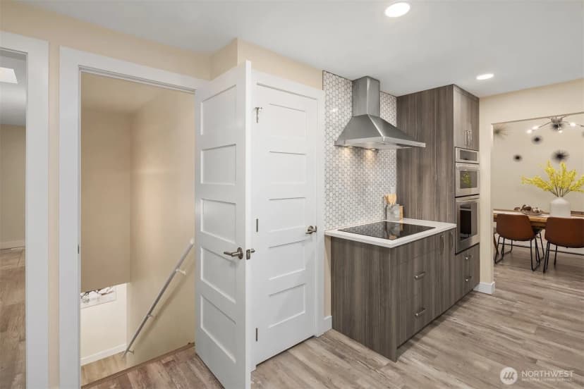 Property photo for 6279 Ne 154th Street, Kenmore photo 24