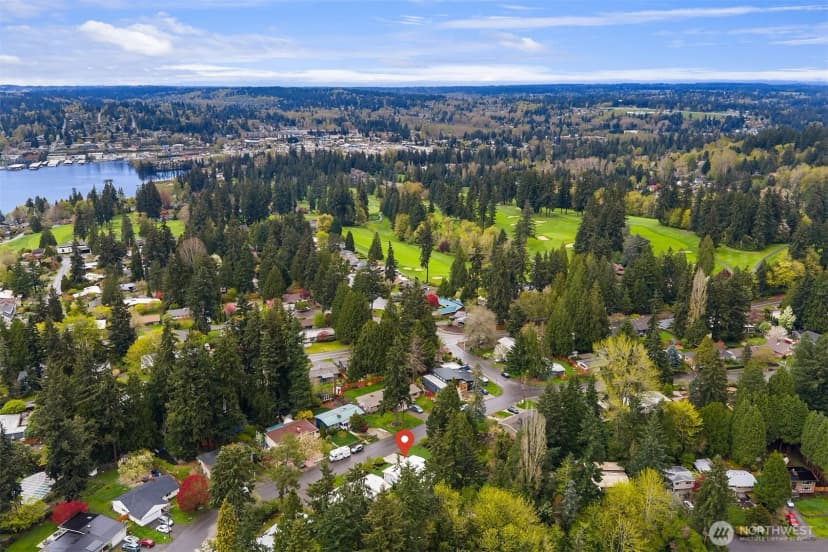 Property photo for 6279 Ne 154th Street, Kenmore photo 39