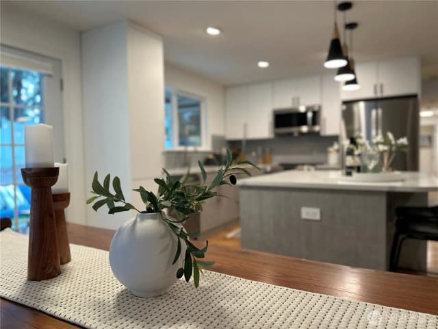 Property photo for 2227 167th Place Ne, Bellevue photo 3