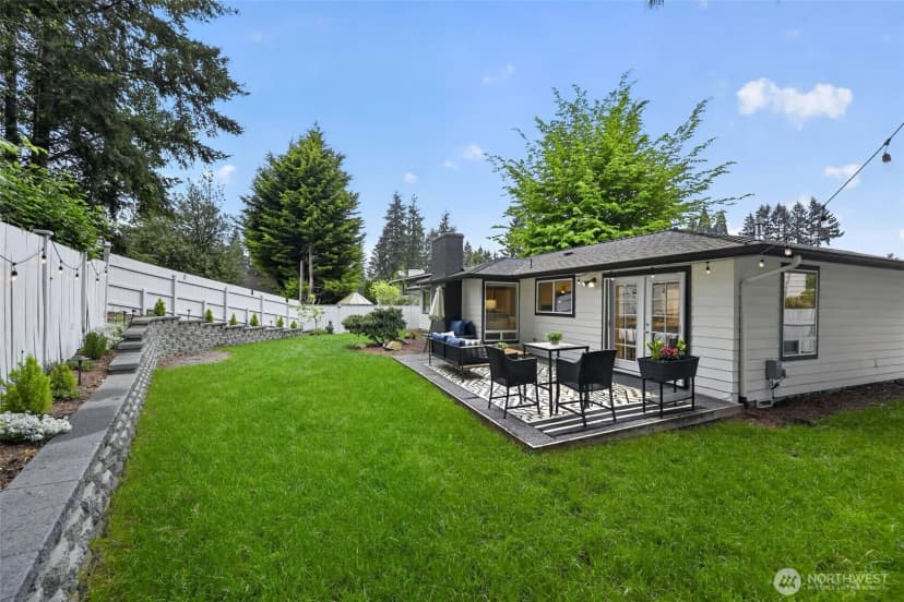 Property photo for 2227 167th Place Ne, Bellevue photo 17