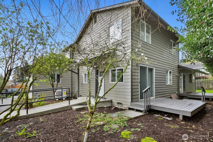 Property photo for 206 W Marilyn Avenue, Everett photo 24