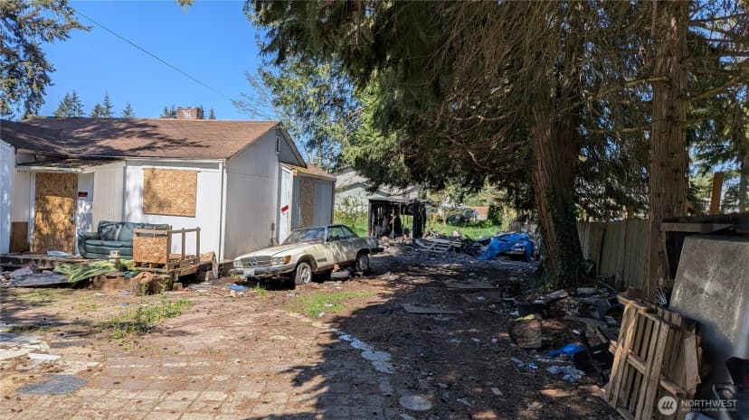 Property photo for 12632 Lincoln Avenue Sw, Lakewood photo 14