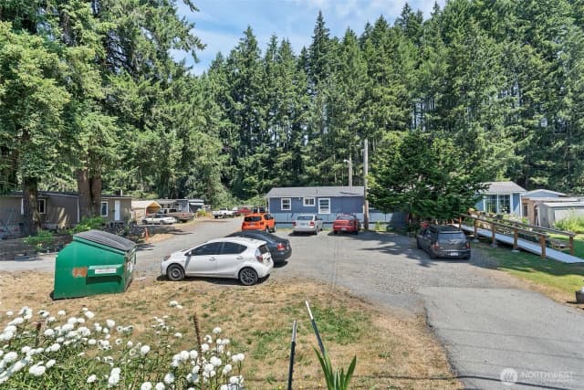 Property photo for 823 128th Street Se, Everett photo 4