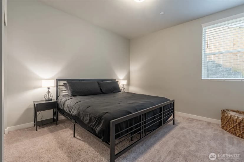Property photo for 8788 68th Place Ne, Marysville photo 23