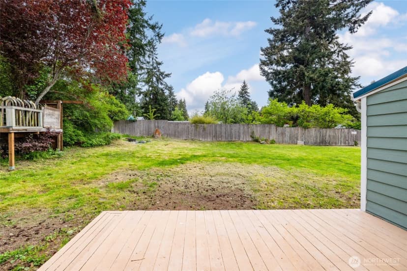 Property photo for 23216 96th Avenue W, Edmonds photo 28