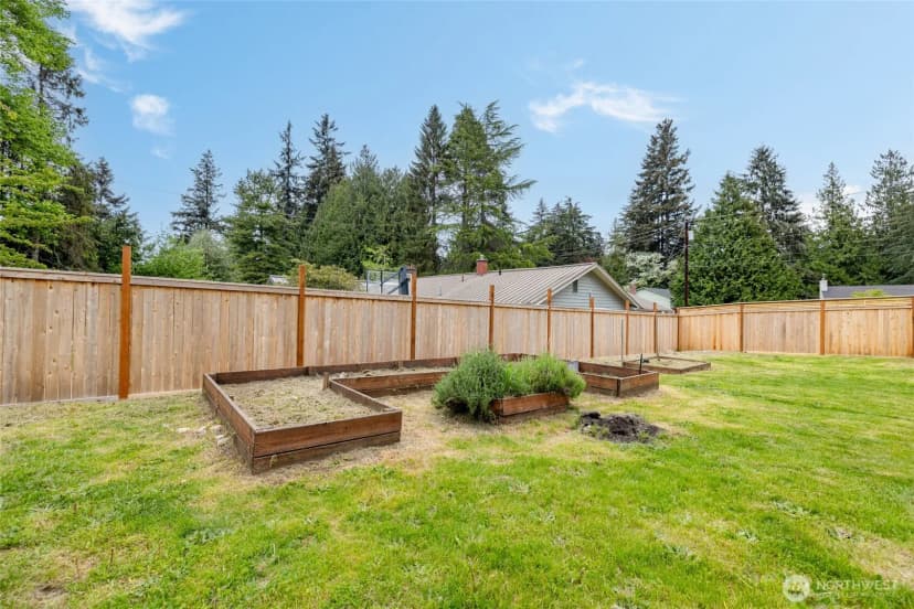 Property photo for 23216 96th Avenue W, Edmonds photo 31