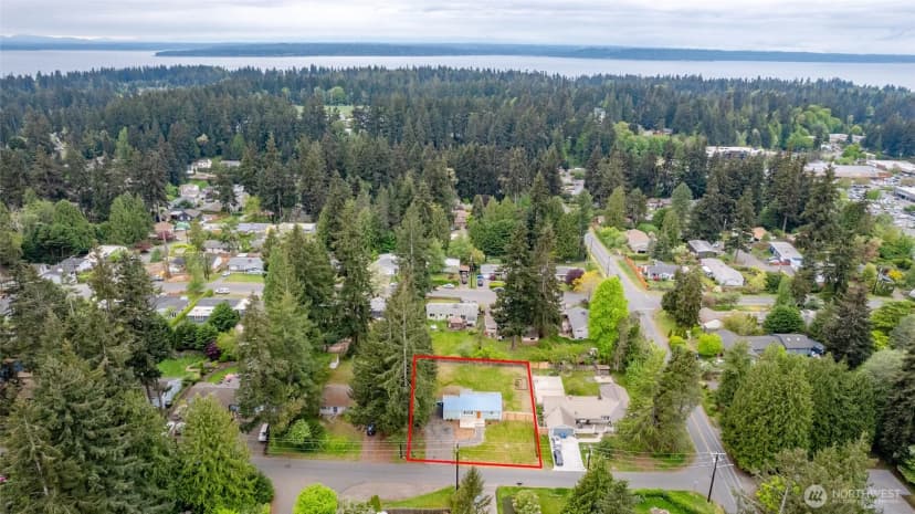 Property photo for 23216 96th Avenue W, Edmonds photo 38