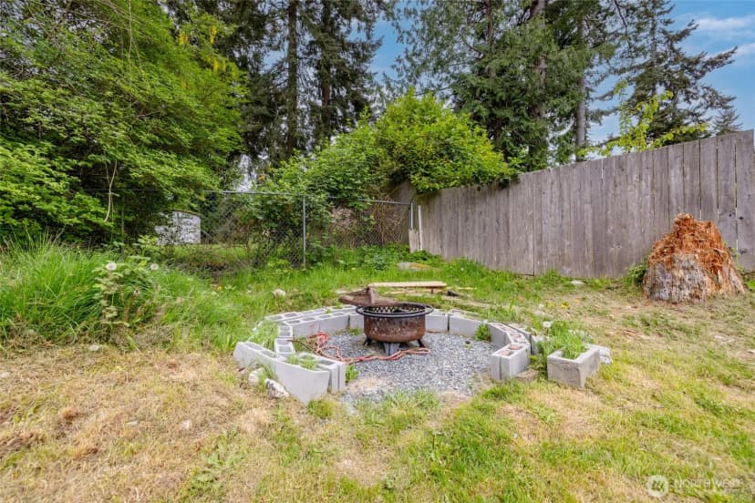Property photo for 23216 96th Avenue W, Edmonds photo 30