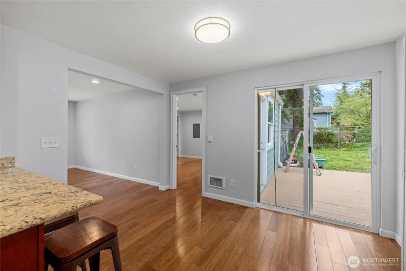 Property photo for 23216 96th Avenue W, Edmonds photo 17