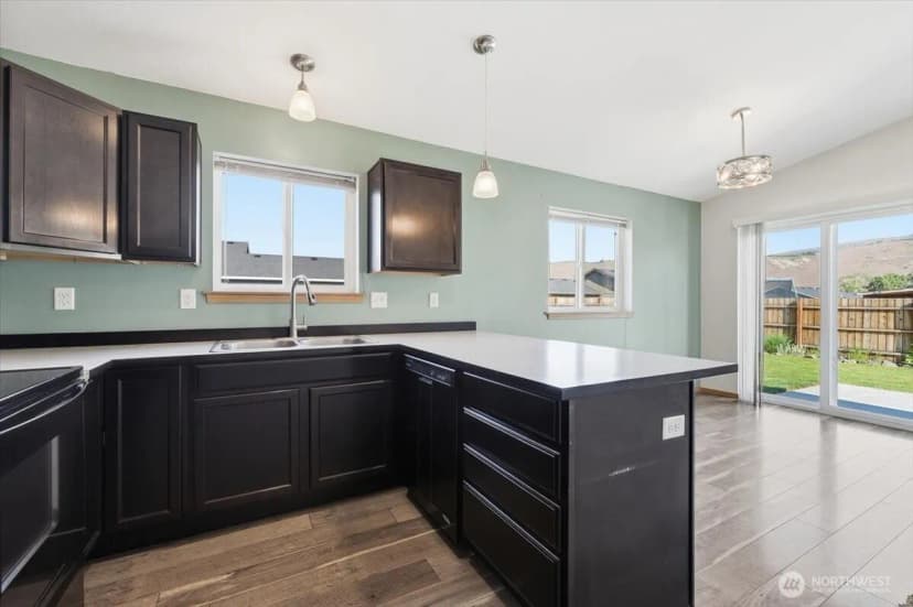 Property photo for 117 Island Loop Road, Rock Island photo 10