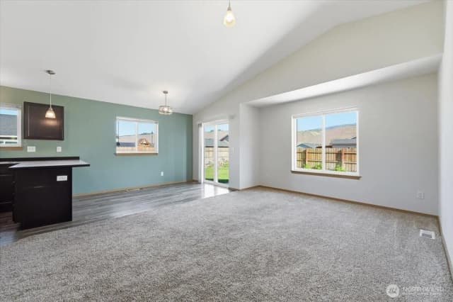 Property photo for 117 Island Loop Road, Rock Island photo 4