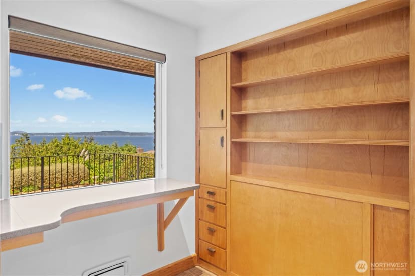 Property photo for 5911 49th Avenue Sw, Seattle photo 26