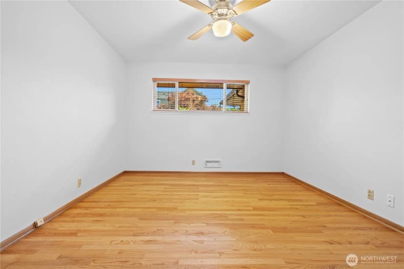Property photo for 5911 49th Avenue Sw, Seattle photo 31