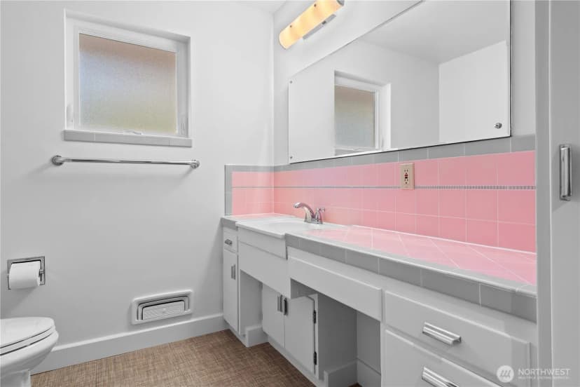 Property photo for 5911 49th Avenue Sw, Seattle photo 33