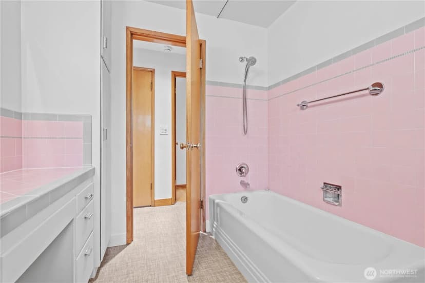 Property photo for 5911 49th Avenue Sw, Seattle photo 34