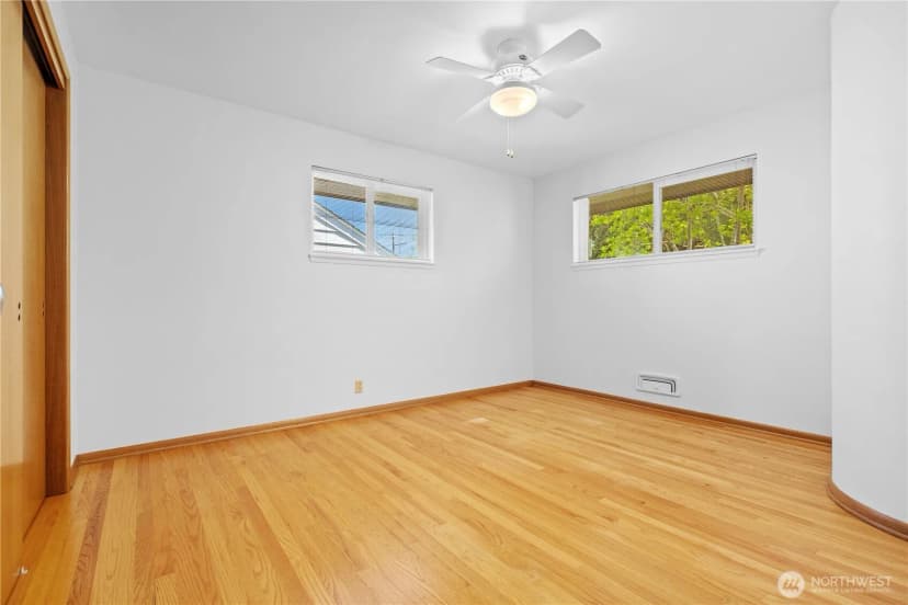 Property photo for 5911 49th Avenue Sw, Seattle photo 29