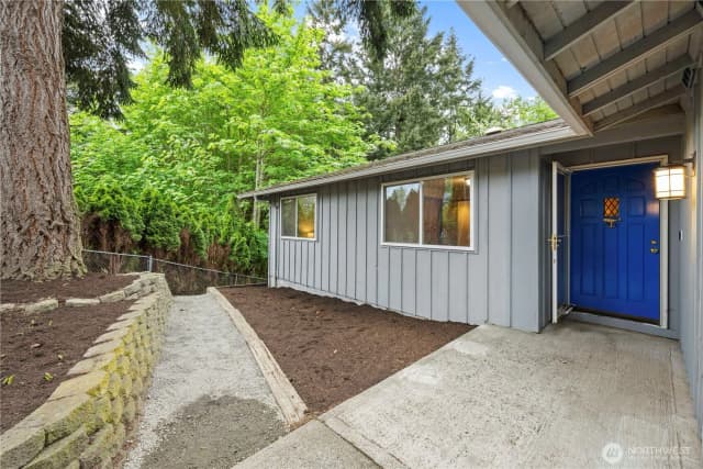 Property photo for 19809 97th Avenue S, Renton photo 3