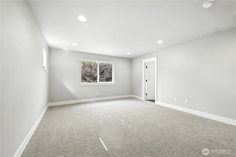 Property photo for 19312 Meridian Drive Se #cw 11, Bothell photo 15