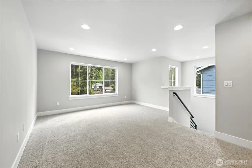 Property photo for 19312 Meridian Drive Se #cw 11, Bothell photo 12