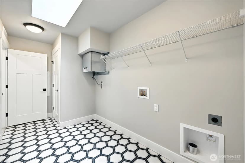 Property photo for 19312 Meridian Drive Se #cw 11, Bothell photo 20