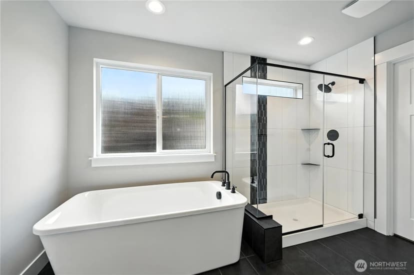 Property photo for 19312 Meridian Drive Se #cw 11, Bothell photo 17