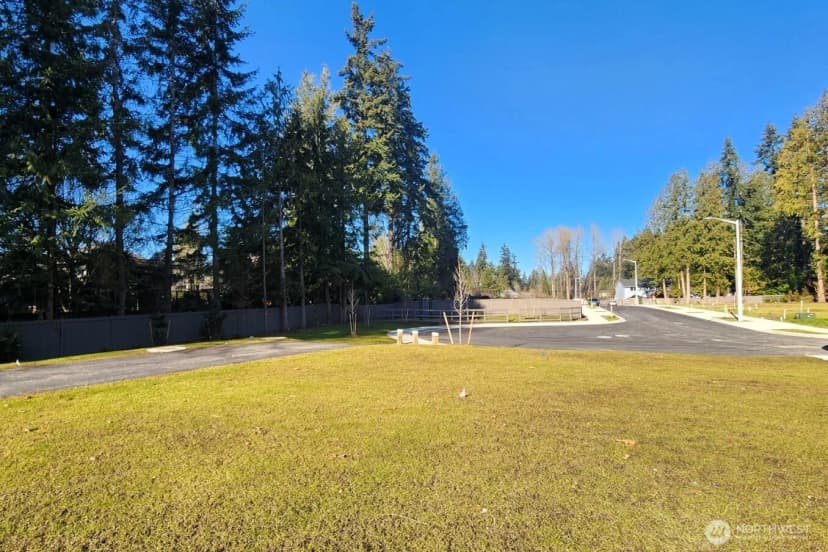 Property photo for 19312 Meridian Drive Se #cw 11, Bothell photo 26