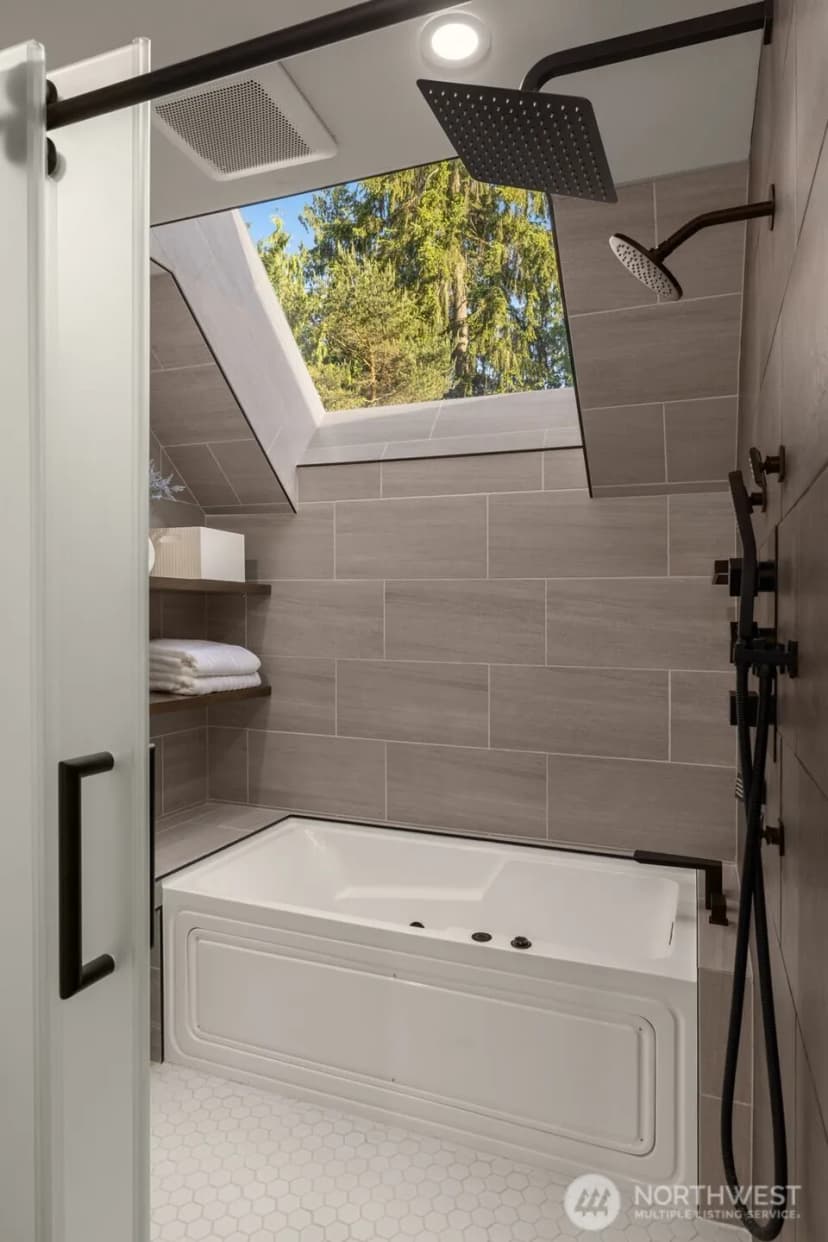 Property photo for 23218 Se 29th Court, Sammamish photo 18