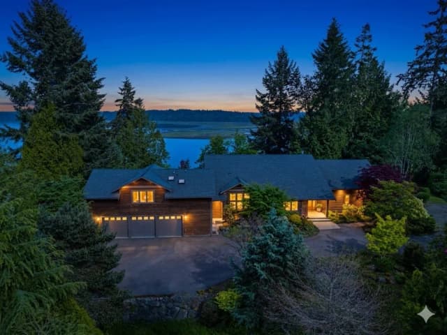 Property photo for 4702 Luhr Road Ne, Olympia