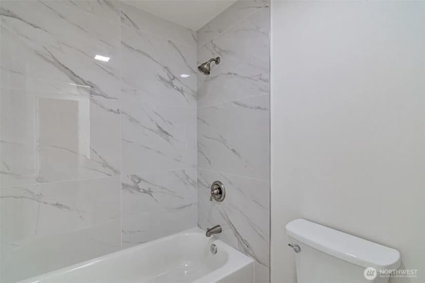 Property photo for 4504 220th Sw Street Sw, Mountlake Terrace photo 15