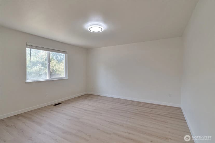 Property photo for 4504 220th Sw Street Sw, Mountlake Terrace photo 12
