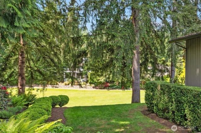 Property photo for 22329 Ne 28th Street, Sammamish photo 3