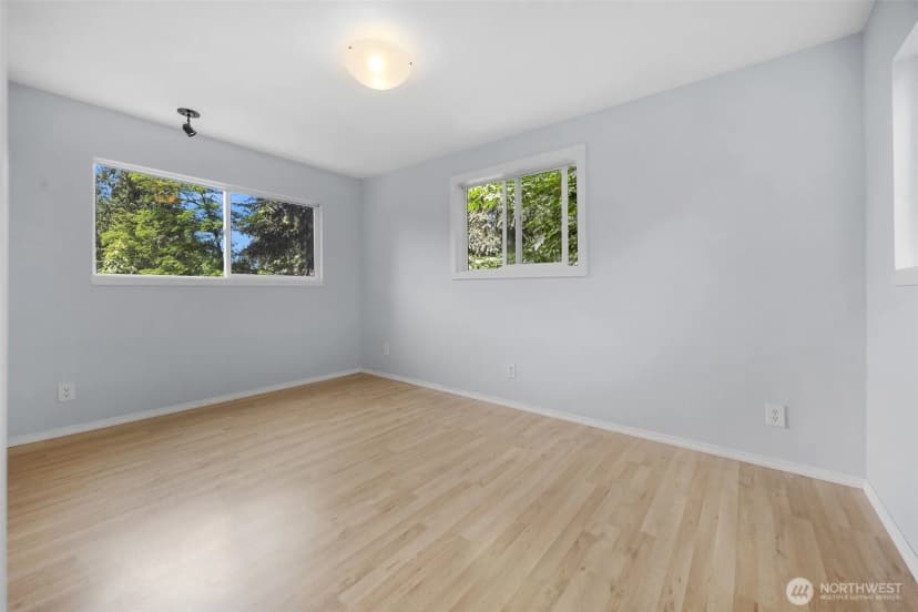 Property photo for 17806 83rd Place Ne, Kenmore photo 24