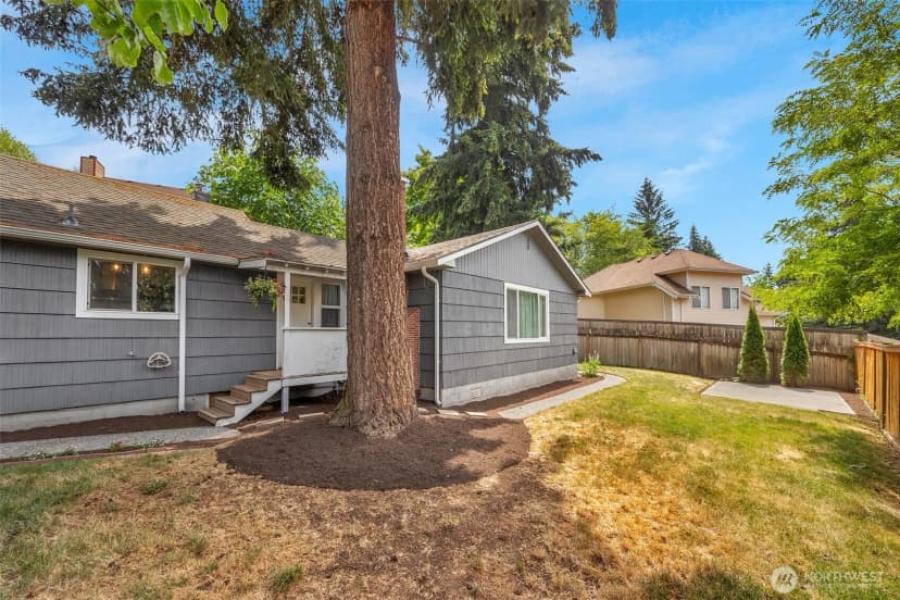 Property photo for 17806 83rd Place Ne, Kenmore photo 29