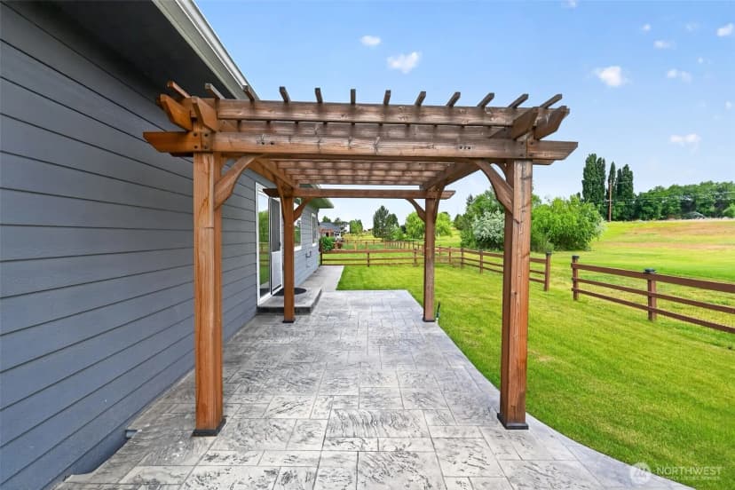 Property photo for 8019 Vialago Parkway, Zillah photo 11