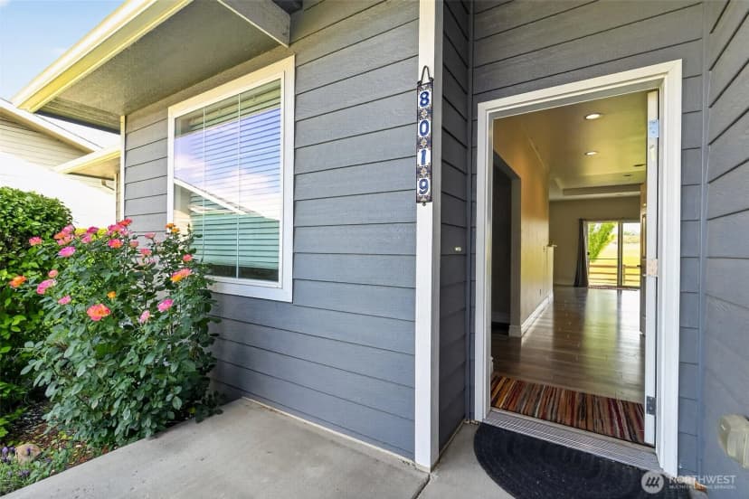 Property photo for 8019 Vialago Parkway, Zillah photo 9