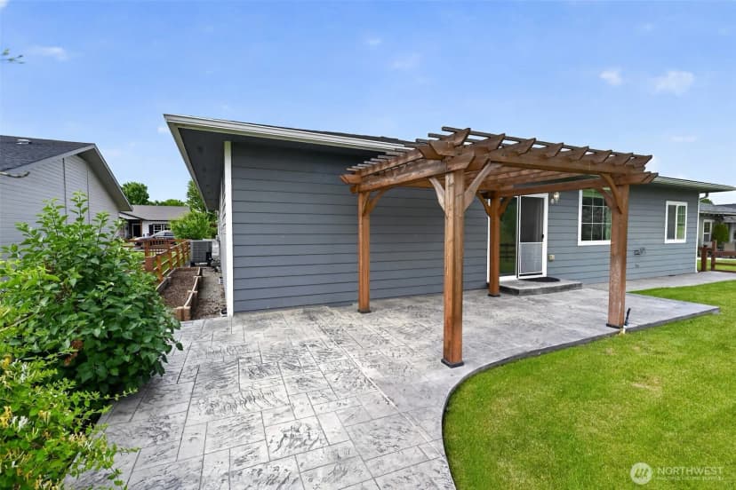 Property photo for 8019 Vialago Parkway, Zillah photo 10