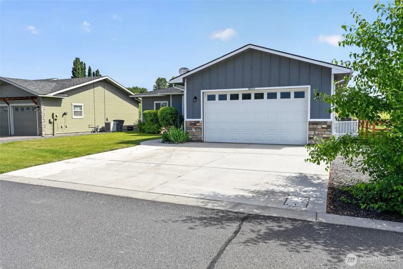 Property photo for 8019 Vialago Parkway, Zillah photo 4
