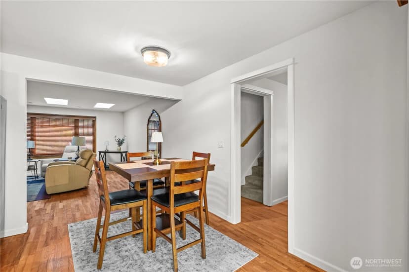 Property photo for 4918 119th Avenue Se, Bellevue photo 12