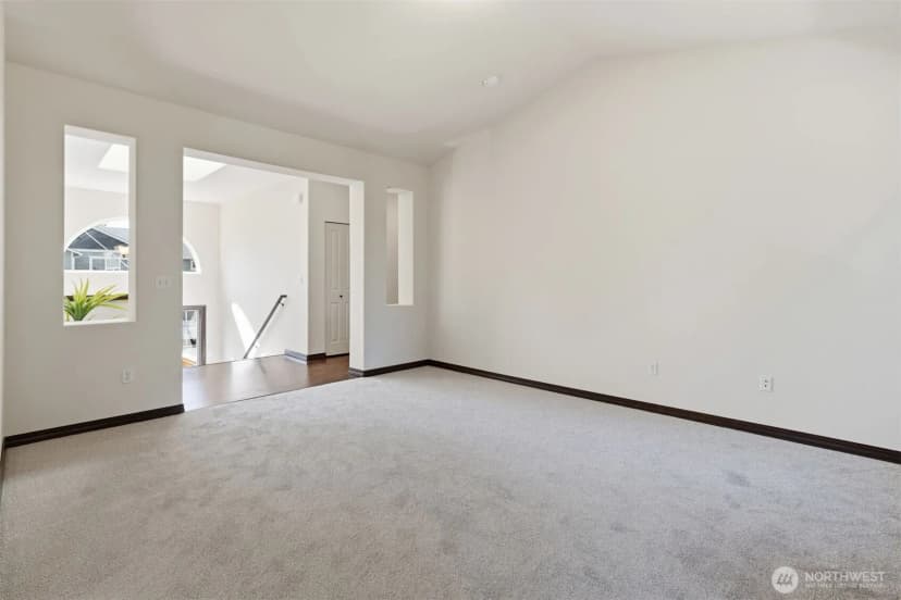 Property photo for 4411 172nd Place Sw, Lynnwood photo 5