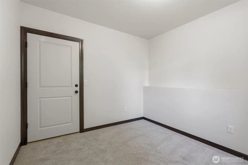 Property photo for 4411 172nd Place Sw, Lynnwood photo 32