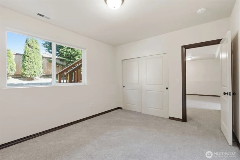 Property photo for 4411 172nd Place Sw, Lynnwood photo 26
