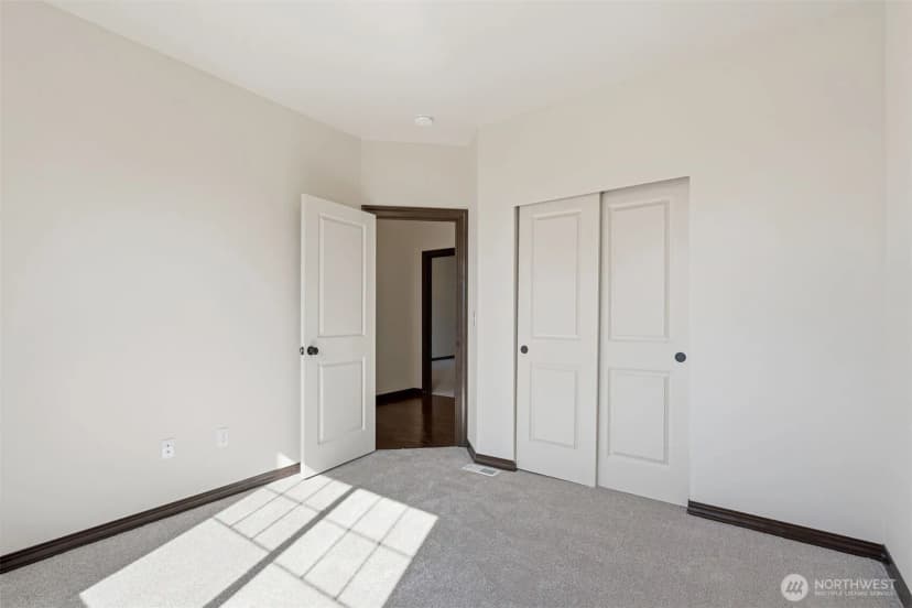 Property photo for 4411 172nd Place Sw, Lynnwood photo 20