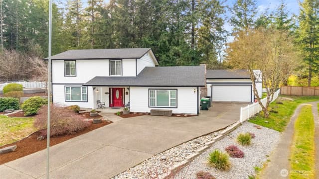 Property photo for 8573 Conifer Court Se, Olympia