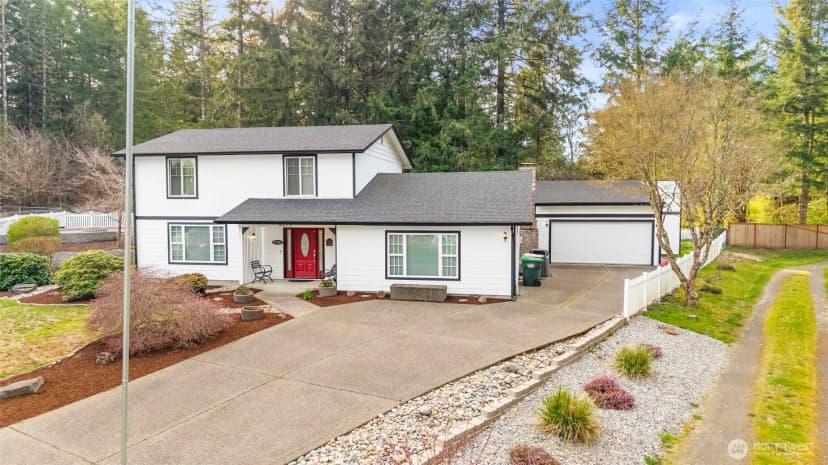 Property photo for 8573 Conifer Court Se, Olympia