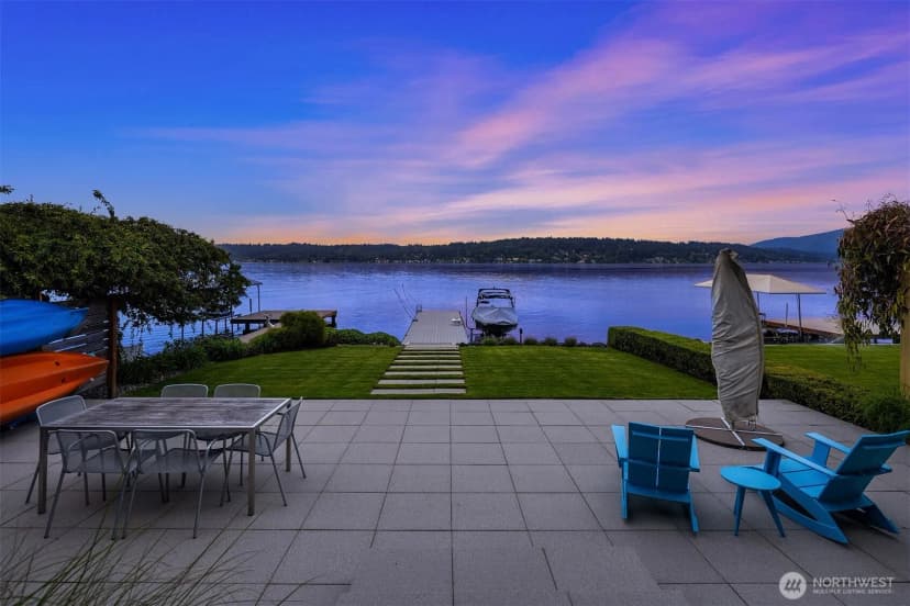 Property photo for 1606 W Lake Sammamish Parkway Se, Bellevue photo 32