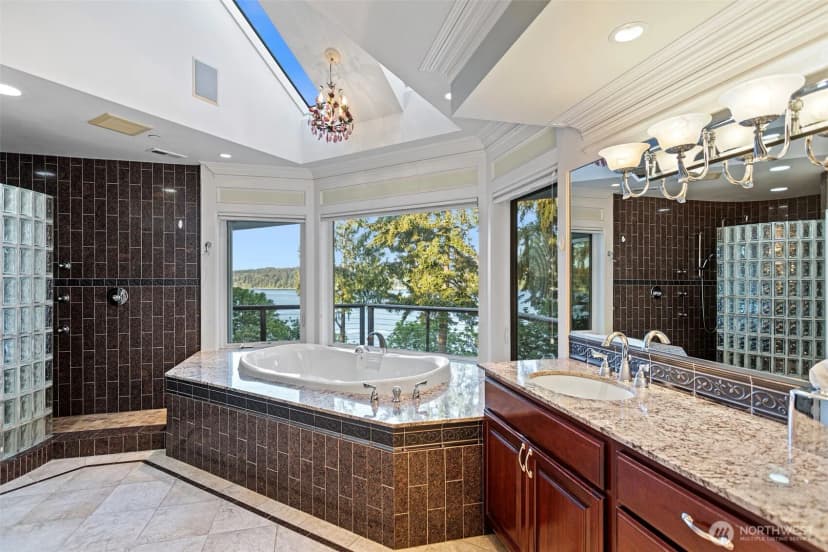 Property photo for 13025 Point Richmond Drive Nw, Gig Harbor photo 20