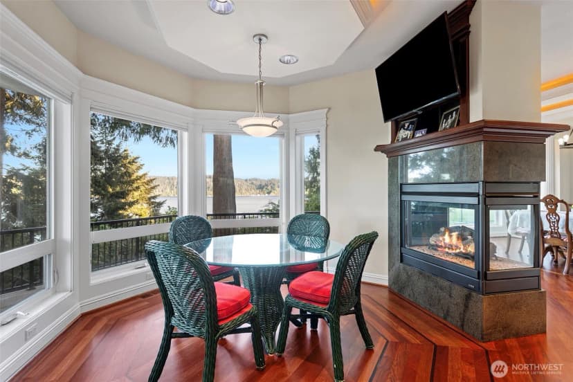 Property photo for 13025 Point Richmond Drive Nw, Gig Harbor photo 11