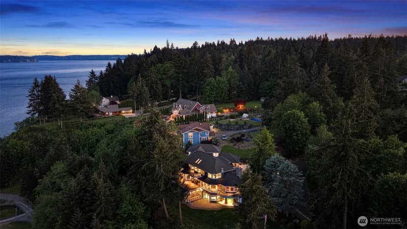 Property photo for 13025 Point Richmond Drive Nw, Gig Harbor photo 40