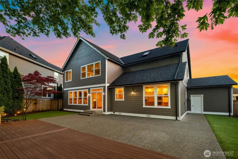 Property photo for 1300 N 27th Place, Renton photo 35