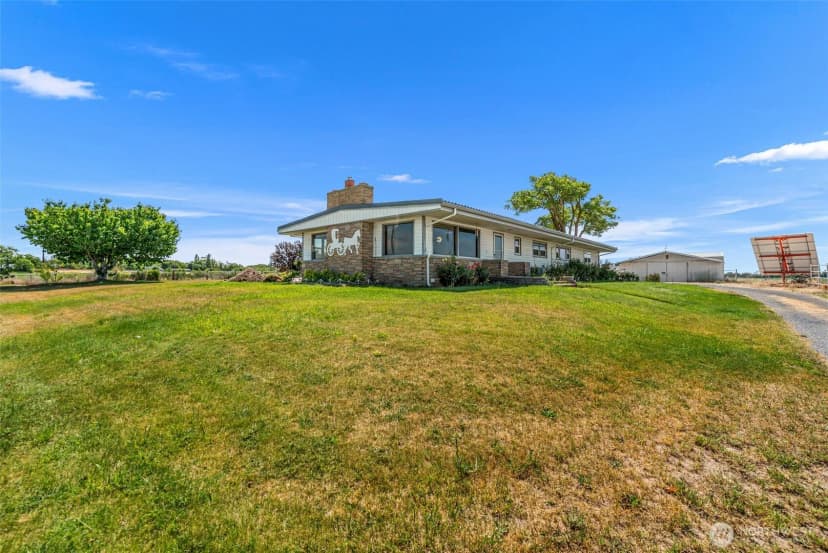 Property photo for 721 Rd 20 Ne, Soap Lake photo 7